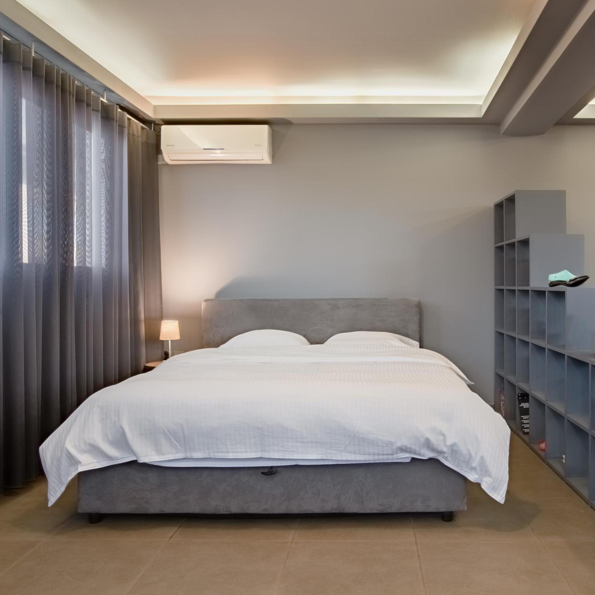 Boutique Apartment In Athens Center Exterior photo